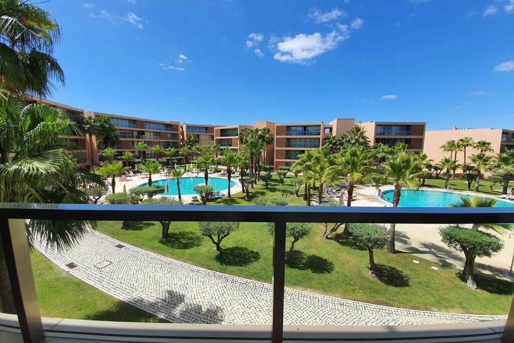Ambassador Salgados Beach Suites Albufeira Exteriér fotografie